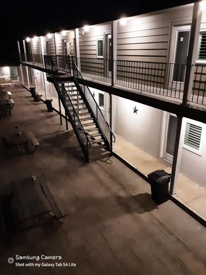 Horseshoe Riverside Lodge 峡谷湖 外观 照片
